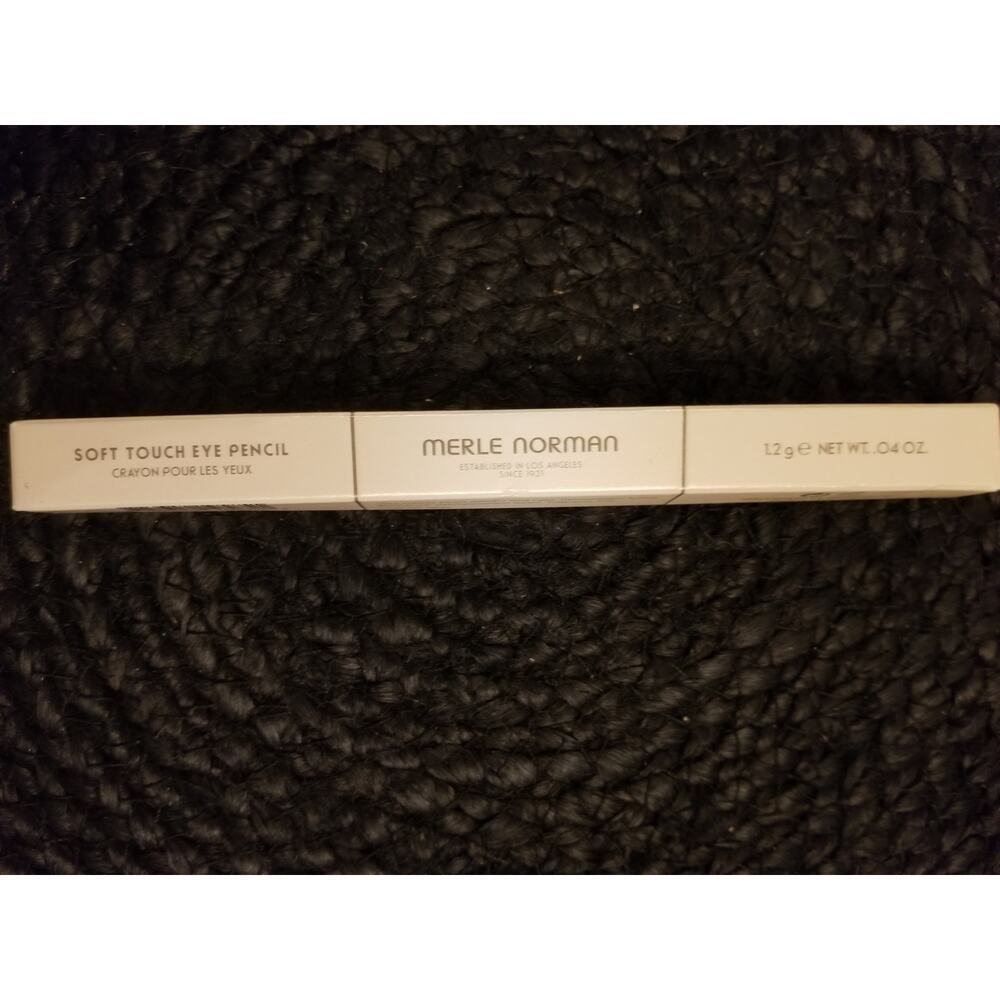Merle Norman Soft Touch Eye Pencil - Icy - Full Size 0.04 oz ~ New in Box